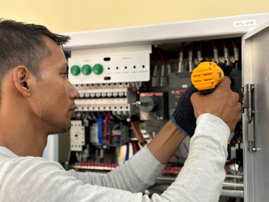 70% of RV Electrical Problems: Causes and Fixes