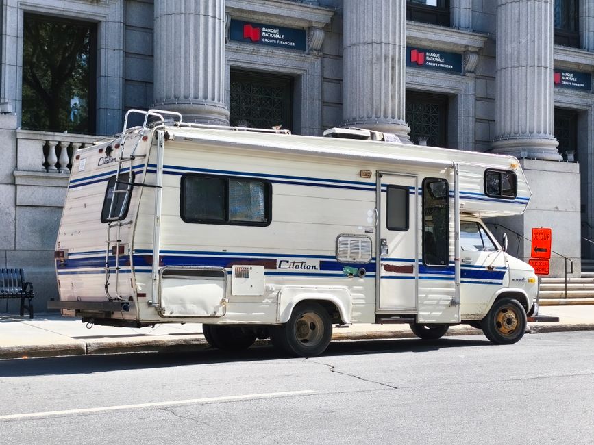 Van Life Or Full-Time RV: Which Fits Your Budget